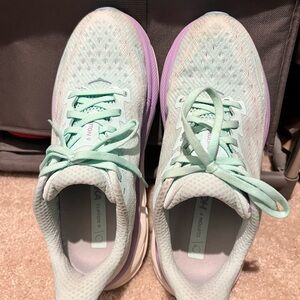 Hoka Women's Clifton 9 Running Shoes